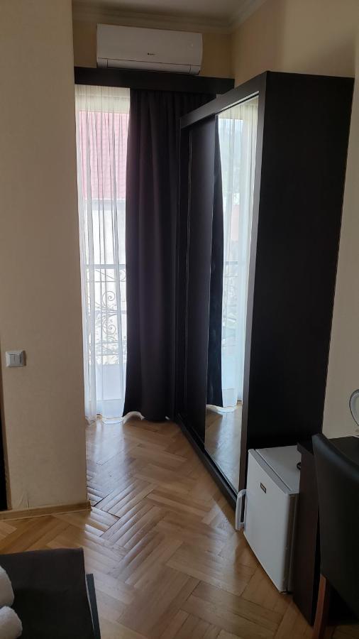 Family Guest House Τυφλίδα Εξωτερικό φωτογραφία