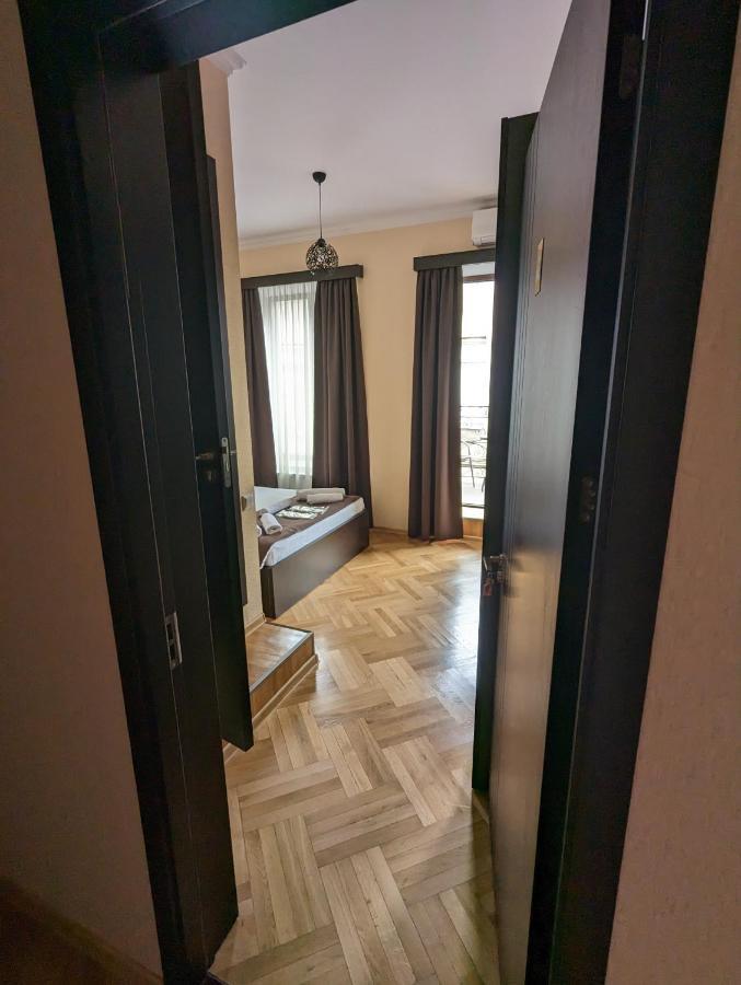 Family Guest House Τυφλίδα Εξωτερικό φωτογραφία